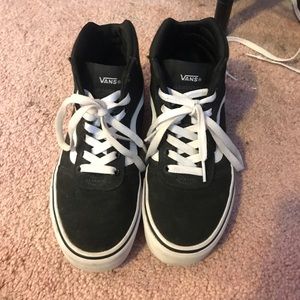 Vans shoes size 6.5